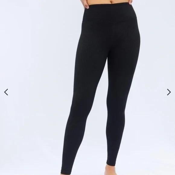 🔥ALLFENIX🔥BLACK RIBBED HIGH WAISTED LEGGINGS SIZE M NWT - Picture 1 of 2